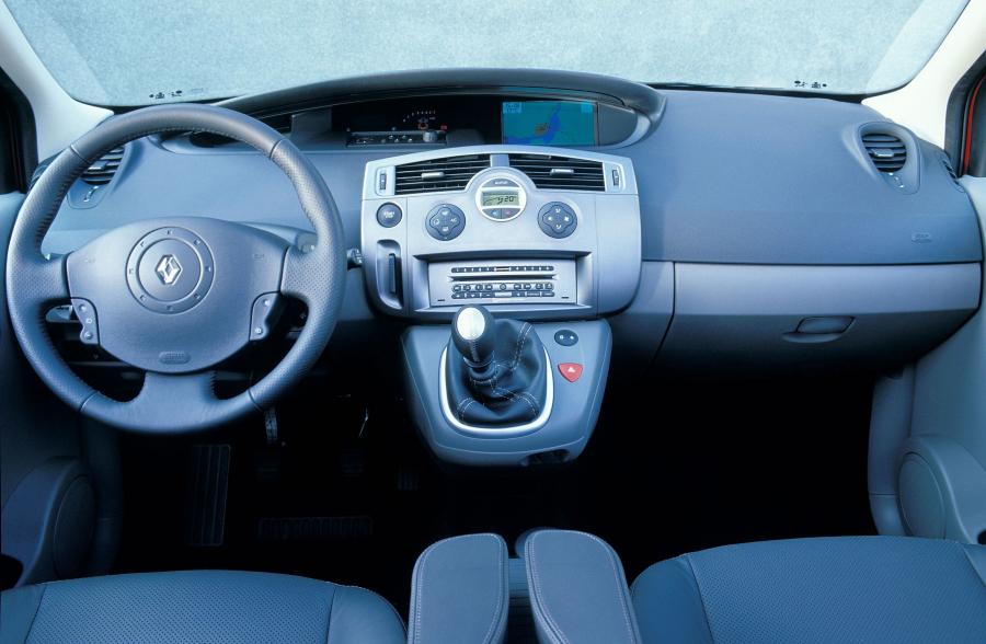  Renault Scenic 2003 года  (фото 29 из 53)